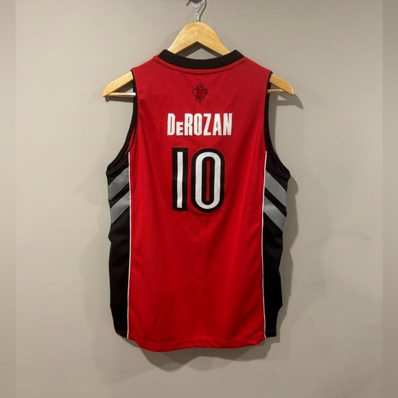 DeMar DeRozan Toronto Raptors NBA Basketball Jersey - Picture 2 of 9